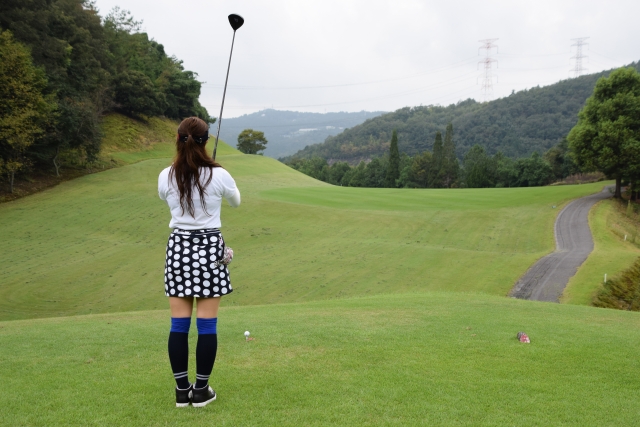 golfer-woman-ab