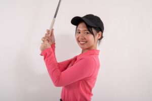 golfer-woman-av