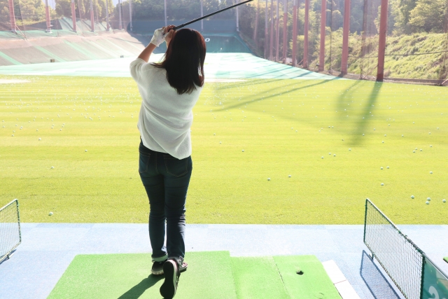 golfer-woman-shot-e